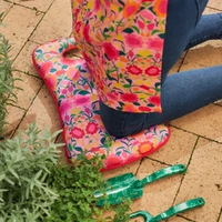 Annabel Trends Kneeling Mat - Flower Patch