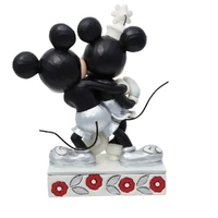 Jim Shore Disney Traditions D100 Special Edition Minnie and Mickey