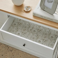 Pilbeam Living - Timeless Blossoms Rose Oud Scented Drawer Liners
