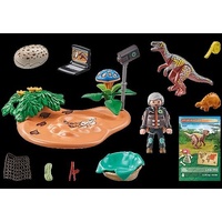 Playmobil Dinos - Stegosaurus Nest with Egg Thief