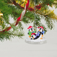 2022 Hallmark Keepsake Ornament - Not a Creature Was Stirring Penguins