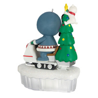 2026 Hallmark Keepsake Ornament - Frosty Friends Tree Delivery with Light