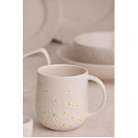 Price & Kensington - Daisy Mug