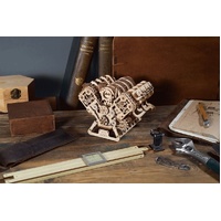UGears - Engine V8