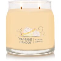 Yankee Candle Signature Medium Jar - Vanilla Cupcake