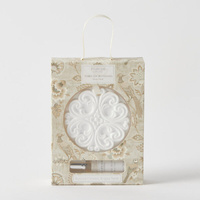 Pilbeam Living - Timeless Blossoms Scented Ceramic Disc - Rose Oud