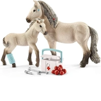 Schleich Horse Club - Horse Club Hannah’s First-aid Kit